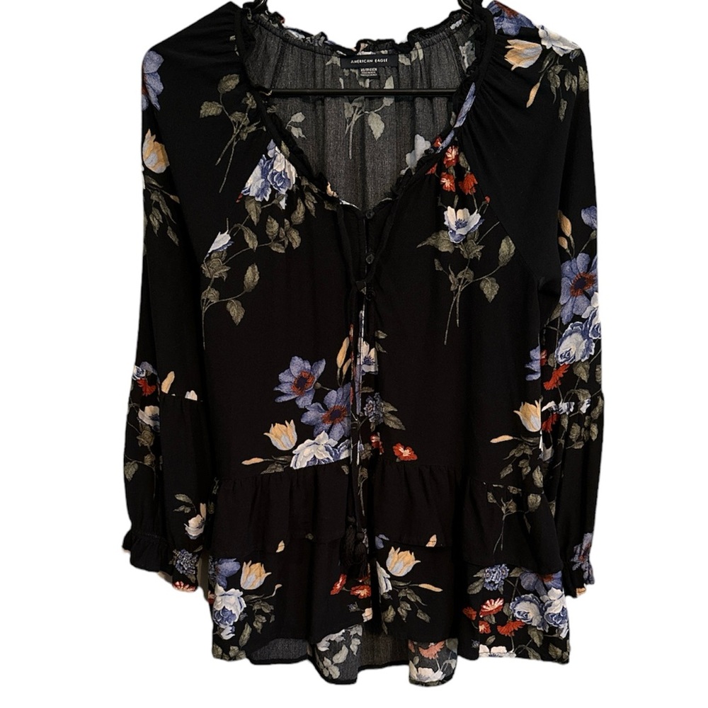 American Eagle black floral flowy top size XS